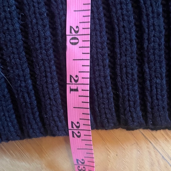 J.O.A. Black Off-the-Shoulder Sweater - Picture 7 of 8